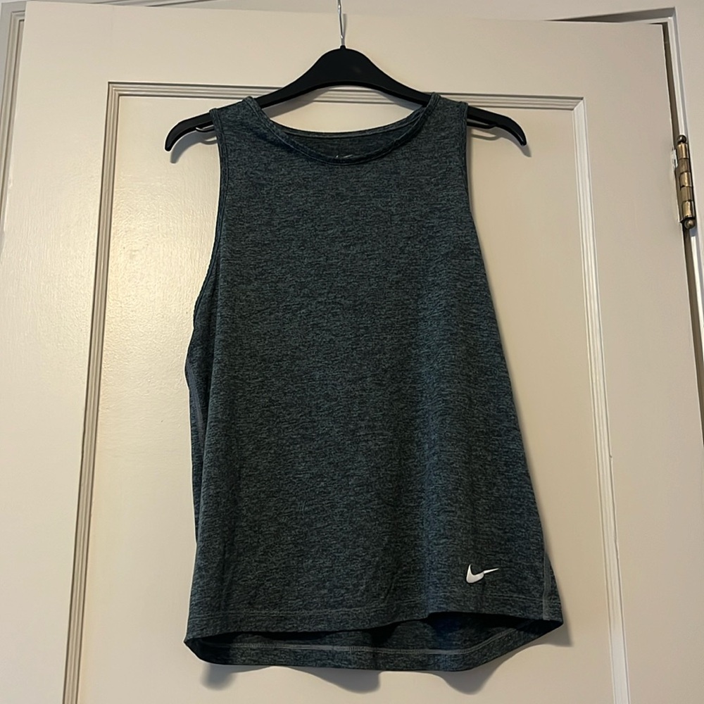 VGUC Nike Dryfit Tank